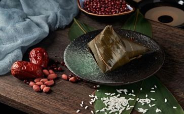 小班端午节吃粽子教案7篇