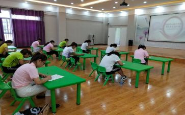 小班保育员学期总结最新6篇