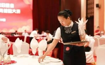 餐饮月工作总结和计划6篇
