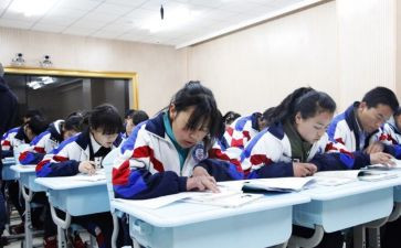 初中个人鉴定表自我鉴定7篇