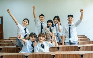 大学自我鉴定范文6篇