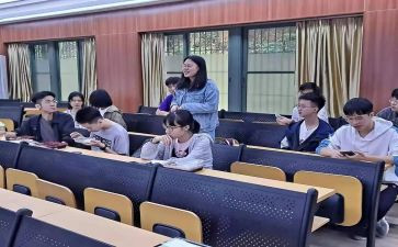 竞选副班长演讲稿范文通用6篇