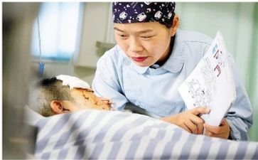 医院护士年终总结模板8篇