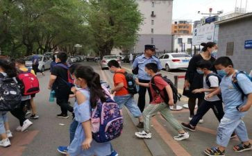 小学生爱护校园的演讲稿8篇