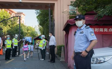 维护校园安全演讲稿5篇