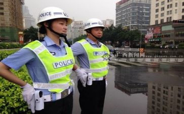 女交警演讲稿8篇