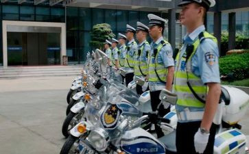 交警作文5篇