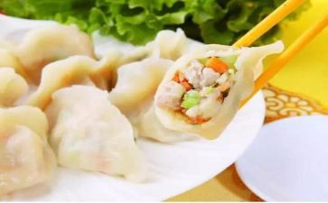 煮饺子的作文100字5篇