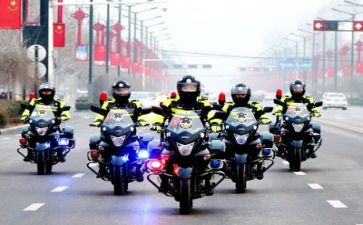 仨警察读后感5篇
