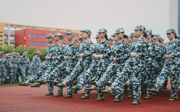 去军训的心得体会400字作文8篇