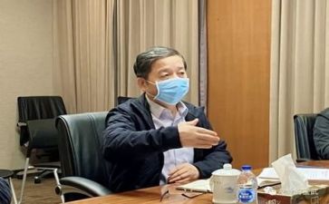 夸领导的工作报告8篇