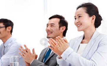 市领导年度工作总结8篇