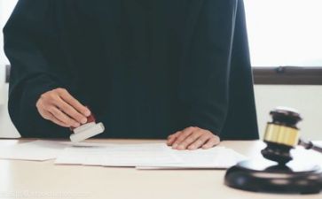 2024律师年终总结8篇