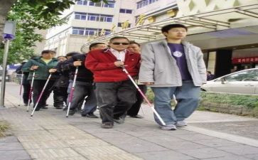盲人摸象的读后感5篇