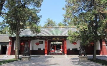 山中有庙作文模板7篇