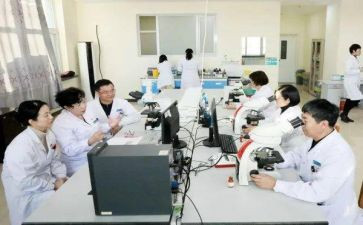 内科医生年度述职报告8篇