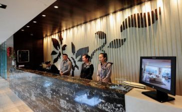 前台工作试用期工作总结8篇