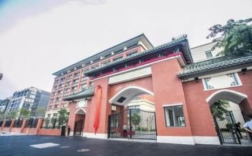 学校教师工作班工作总结推荐5篇